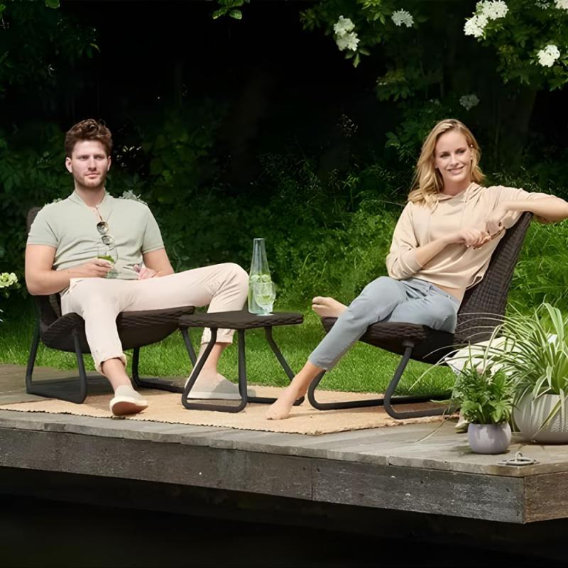 Conjunto Para Exterior 2 Sillas + Mesa Keter Rio Set