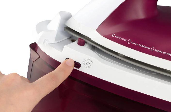 Estación De Planchado Atma 2200 W 1.8l De Tanque EPA2400PI