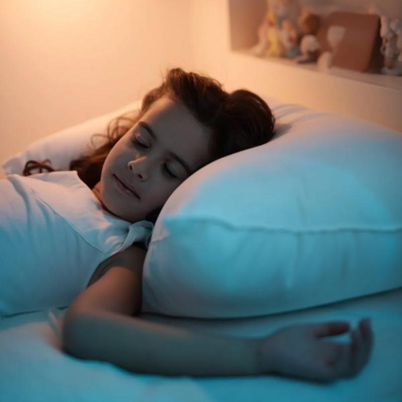 Almohada Nube Luxury Edition Efecto Pluma 70 X 46 Cm