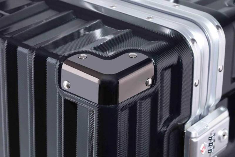 Valija Aumax Luxor Black Silver Marco De Aluminio Mediana 24