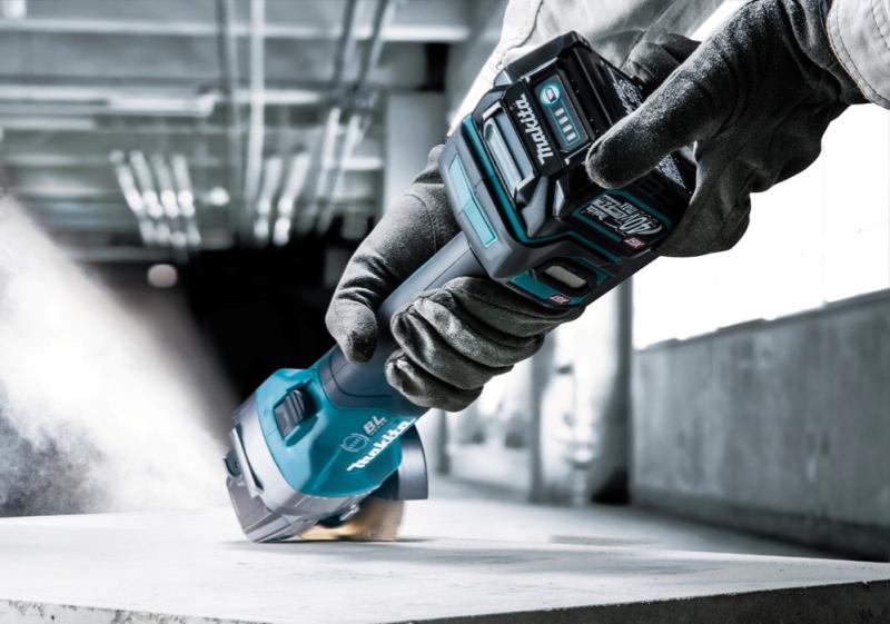 Makita Amoladora Angular Inalámbrica DGA455RF - 115 mm (4-1/2") - 18V LXT