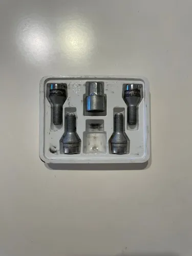 Bulones Antirrobo Mcgard Alemanes Originales ¡los Mejores!