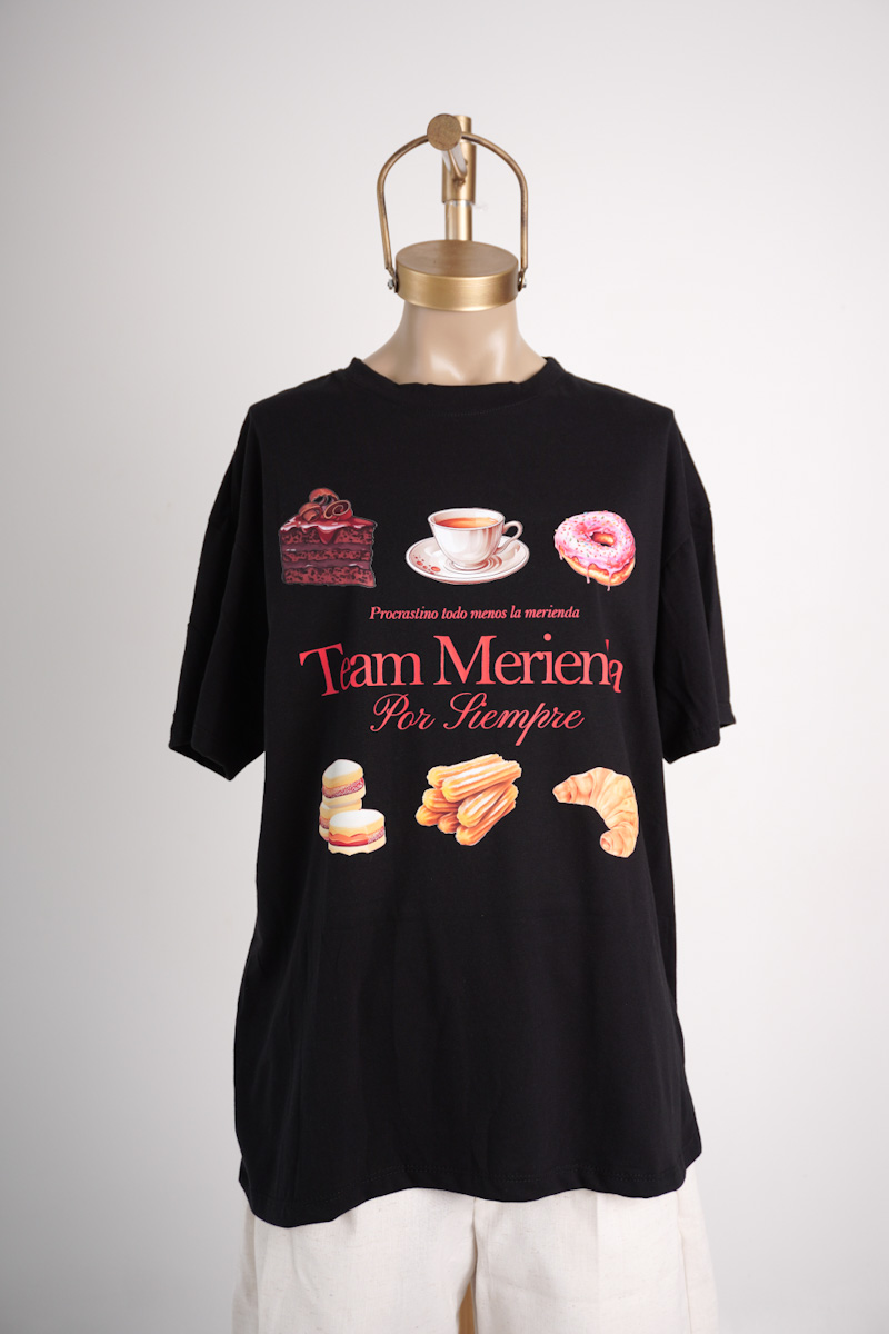 Remera Over Merienda