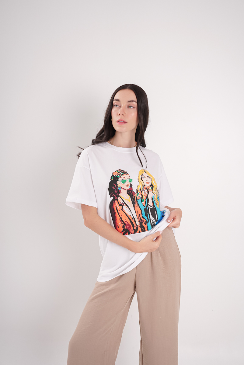 Remera Over Friends