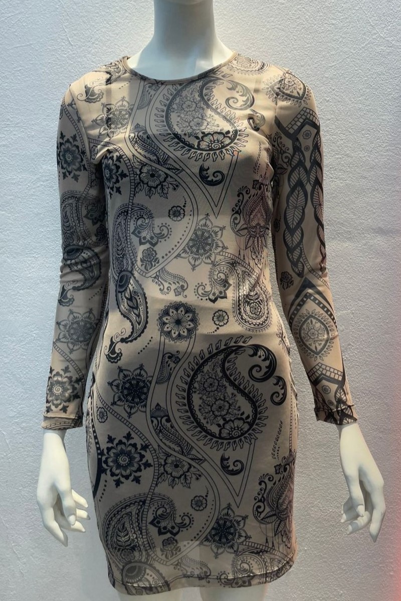 Vestido tul búlgaro