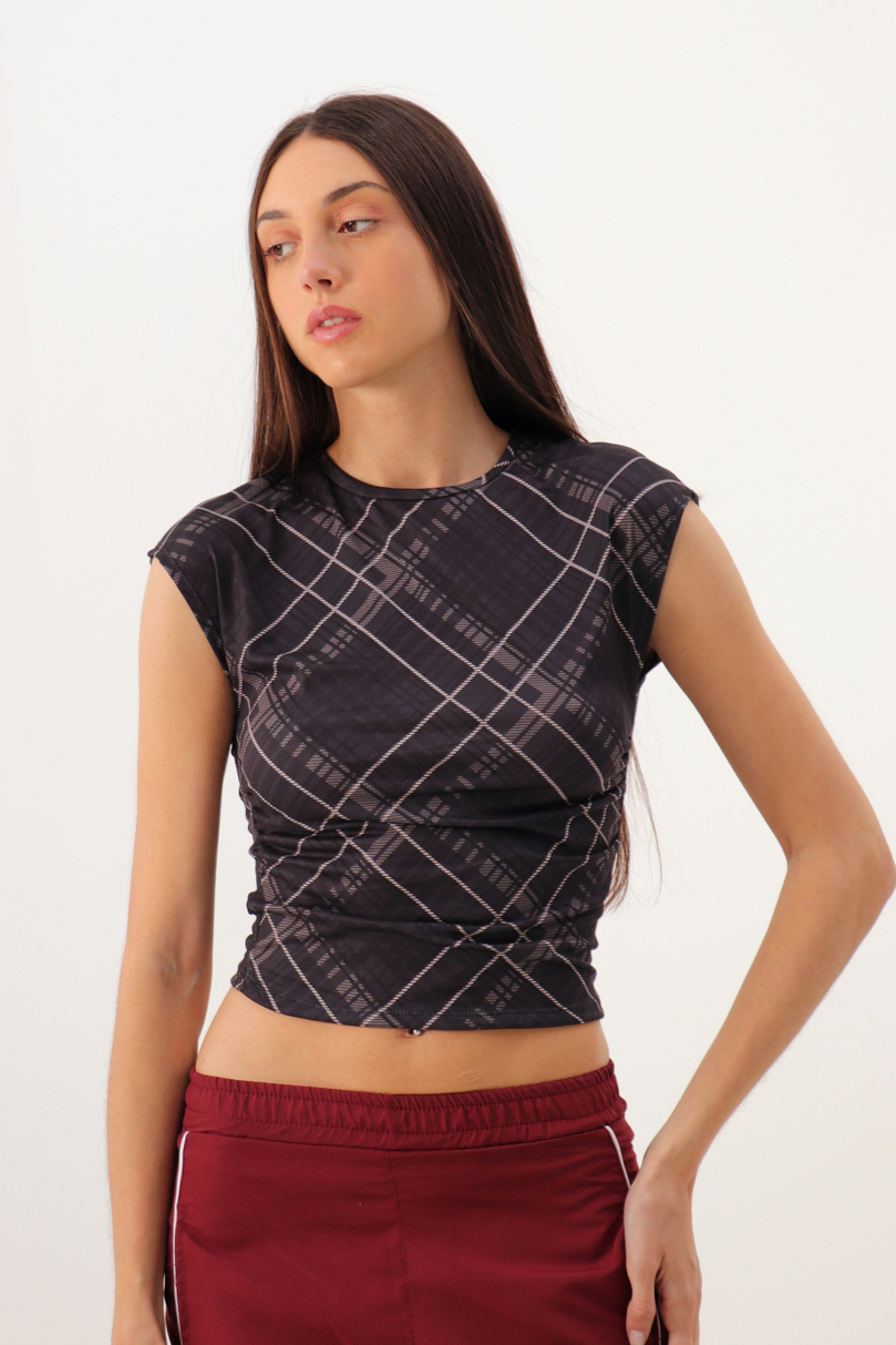 Remera frunce cuadrille