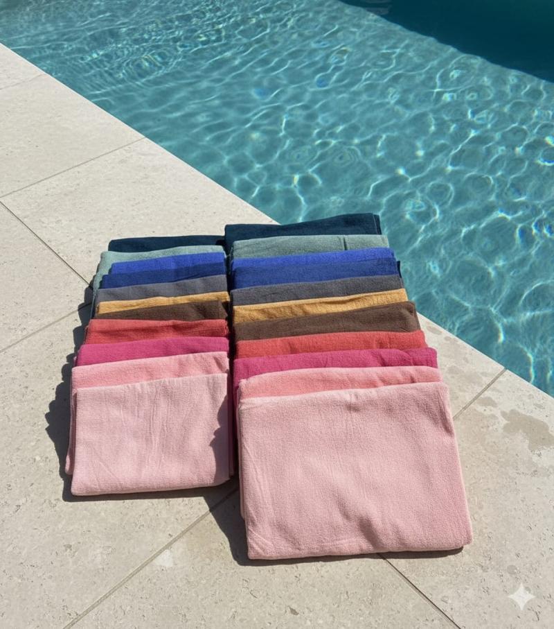 JUEGO TOALLA Y TOALLÓN SECADO RÁPIDO PLAYERO TEKA