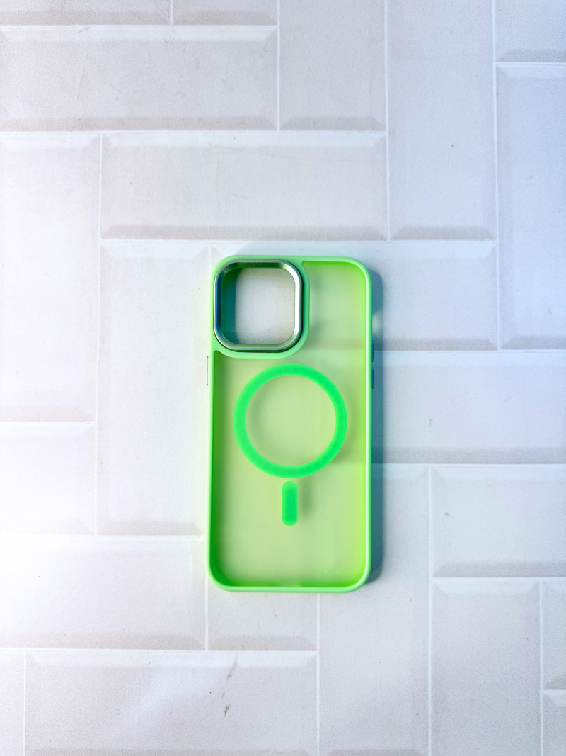 FUNDA COLOR MATE MAGSAFE CON EMPAQUE IPH 16 PRO MAX