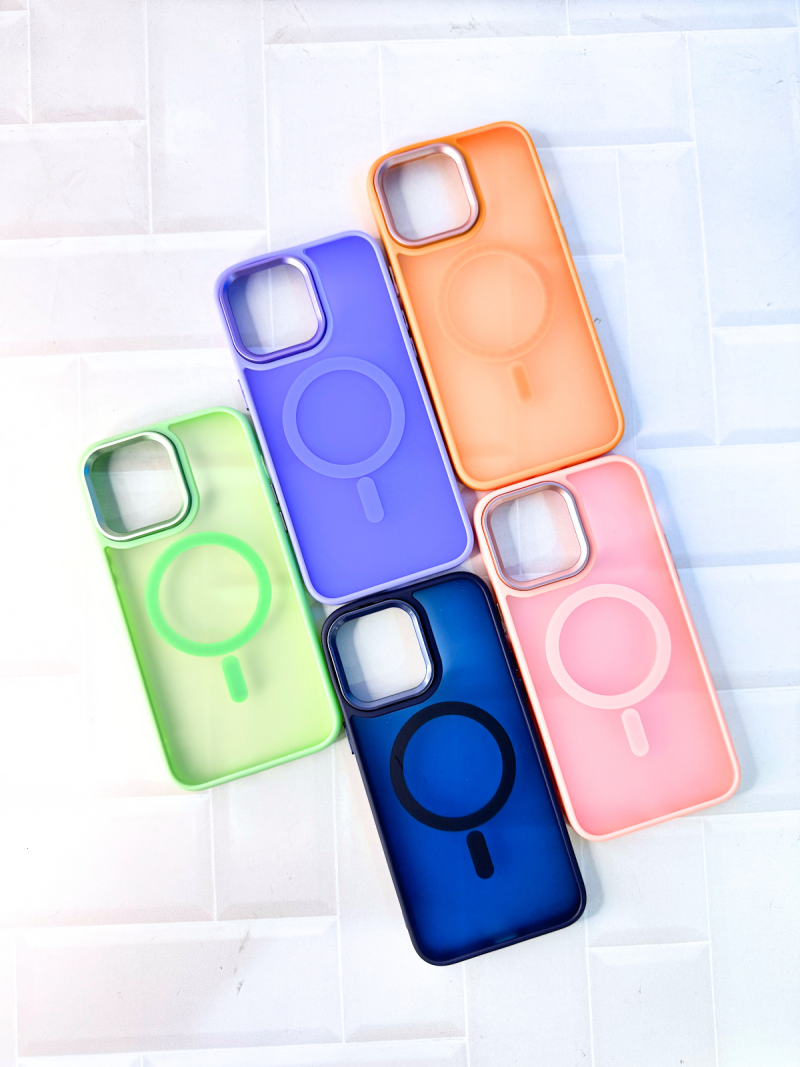 FUNDA COLOR MATE MAGSAFE CON EMPAQUE IPH 16 PRO MAX