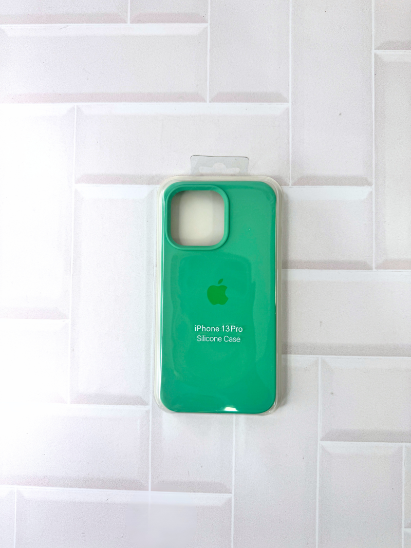 SILICON CASE IPH 13 PRO N°32 VERDE PALTA