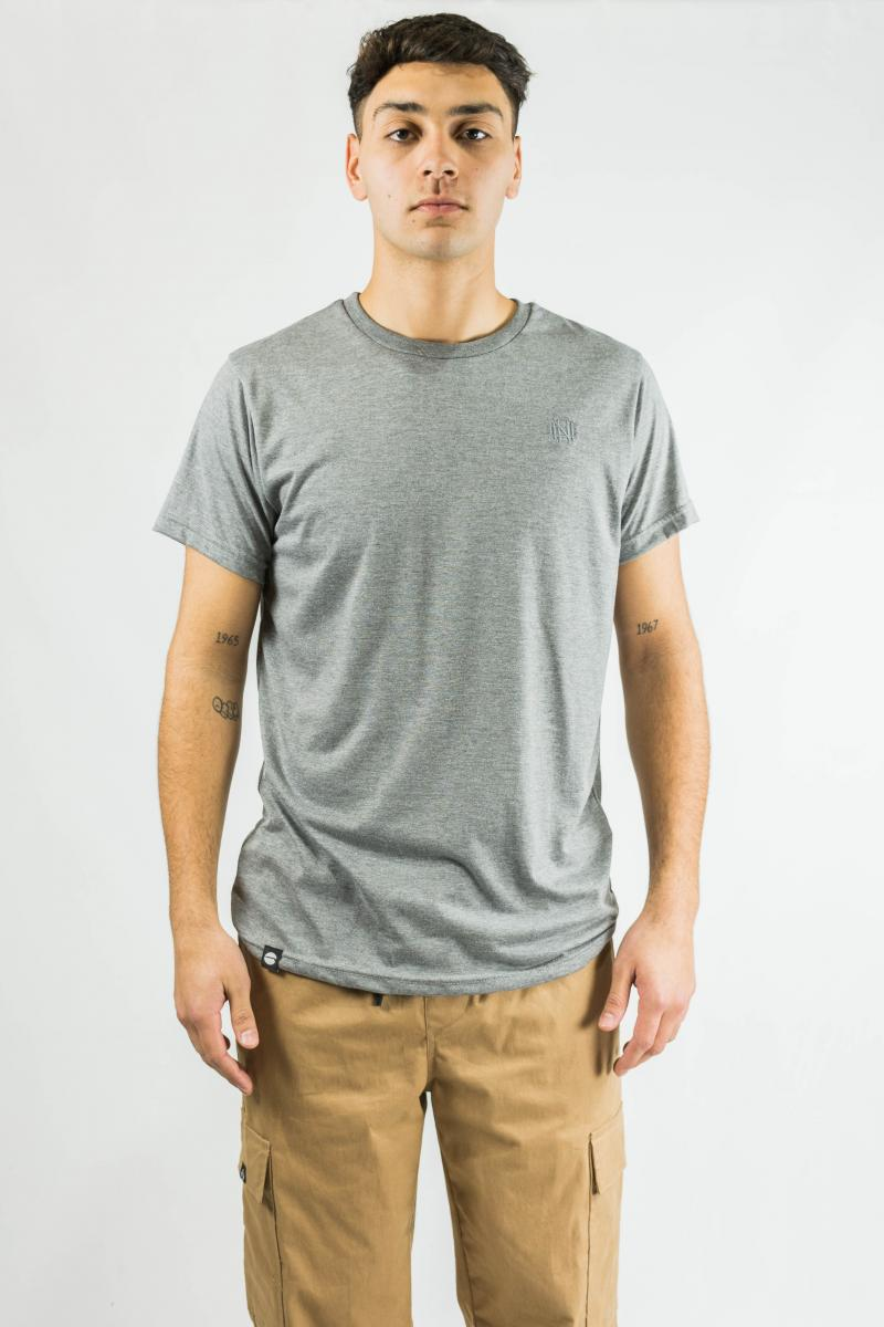 OCN REMERA MC H BASIC COLOR W24